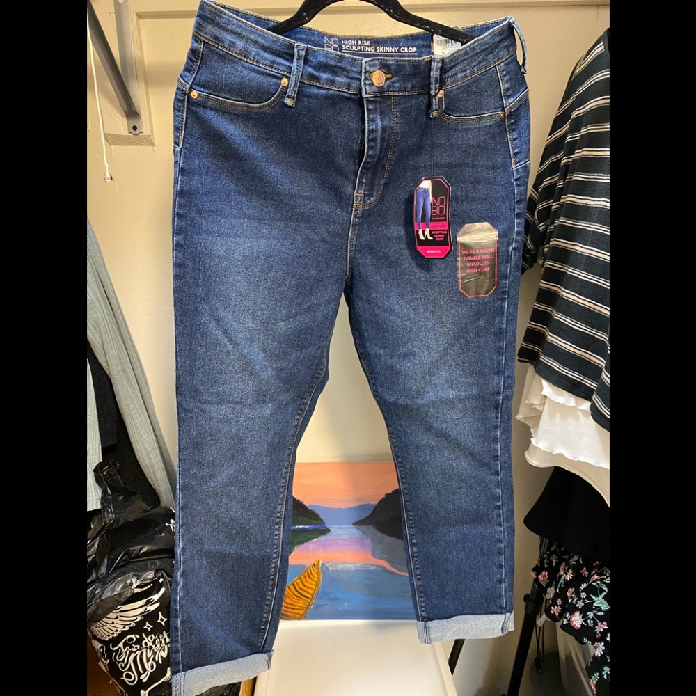 Target High Rise Sculpting Skinny Crop- Size 15